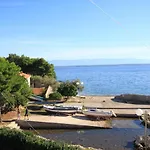 Apartman Seaside Apartments With A Swimming Pool Ugljan - 829 Ugljan