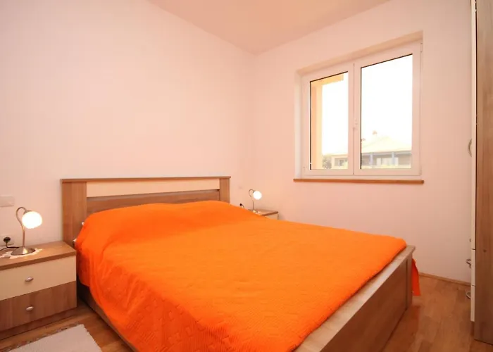 דירה Seaside With A Swimming Pool - 829 *