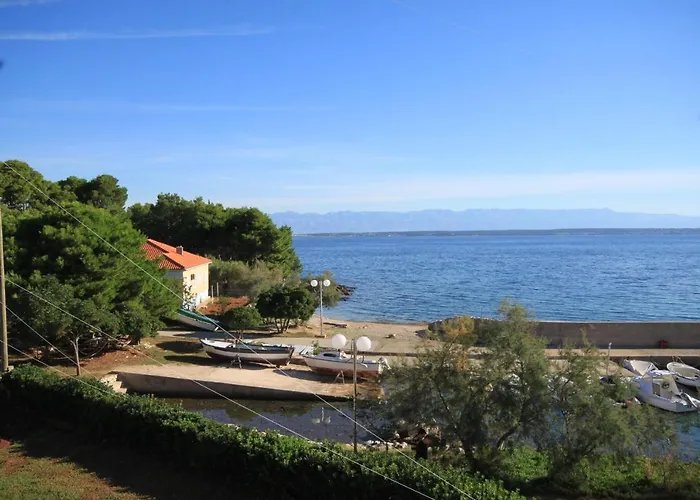 דירה Seaside With A Swimming Pool - 829 *